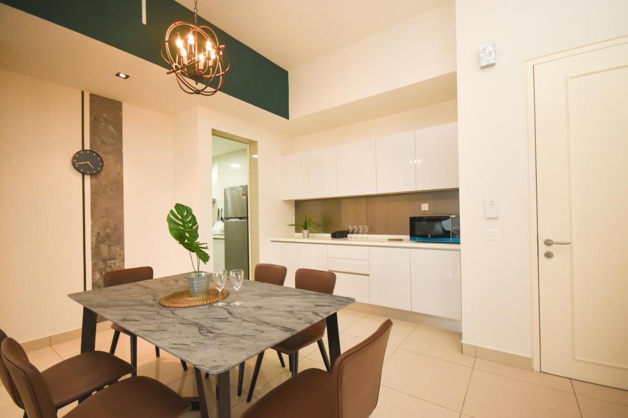 Bukit Jalil Luxury Suite By Nesthome Pavilion Bukit Jalil Kuala Lumpur Bagian luar foto