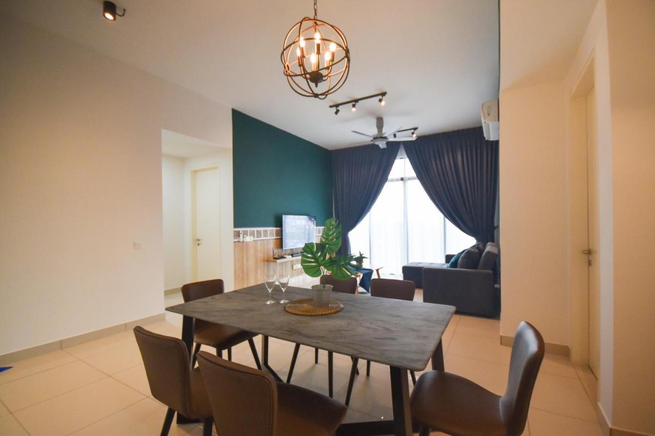 Bukit Jalil Luxury Suite By Nesthome Pavilion Bukit Jalil Kuala Lumpur Bagian luar foto